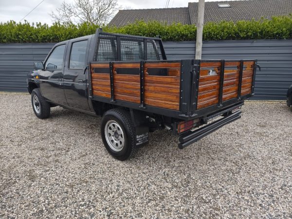 Nissan D21 cabine dupla 4x4